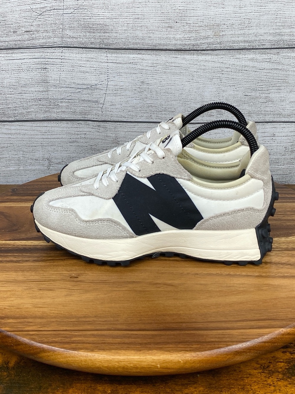 New Balance 327 Black Grey Shoes WS327FE Women’s Sneaker Size 7